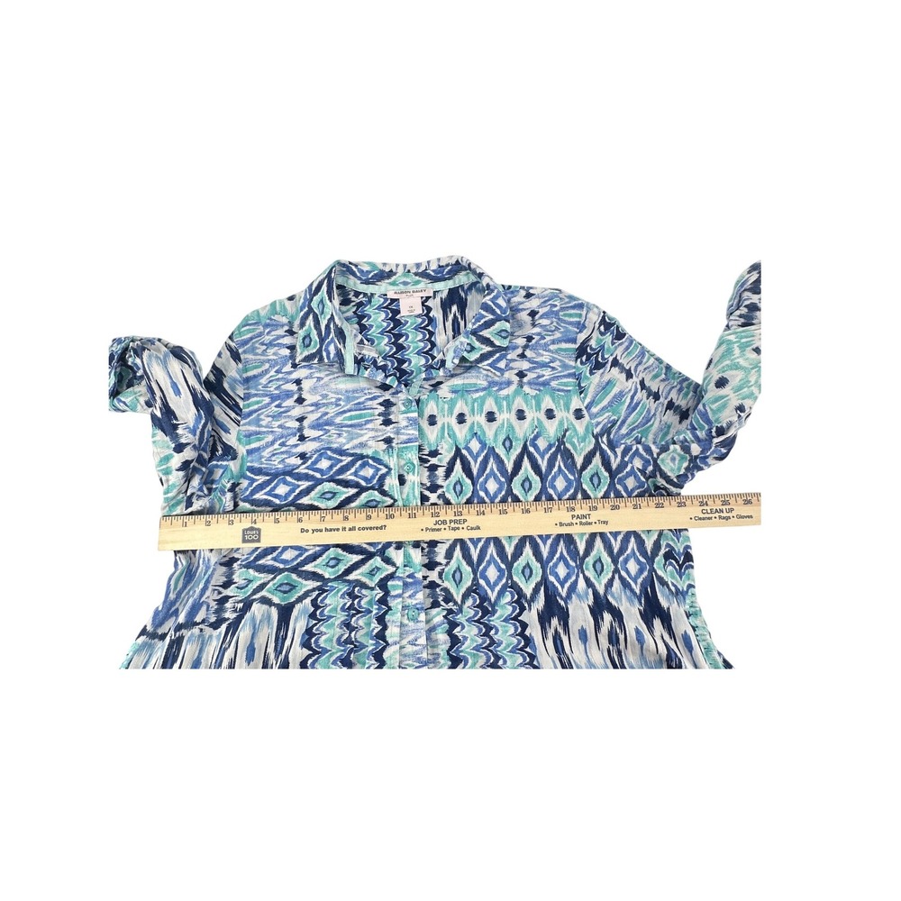 Allison Daley Plus 1X Blue Ikat Patchwork Cotton Button Front 3/4 Sleeve Blouse - Picture 3 of 11